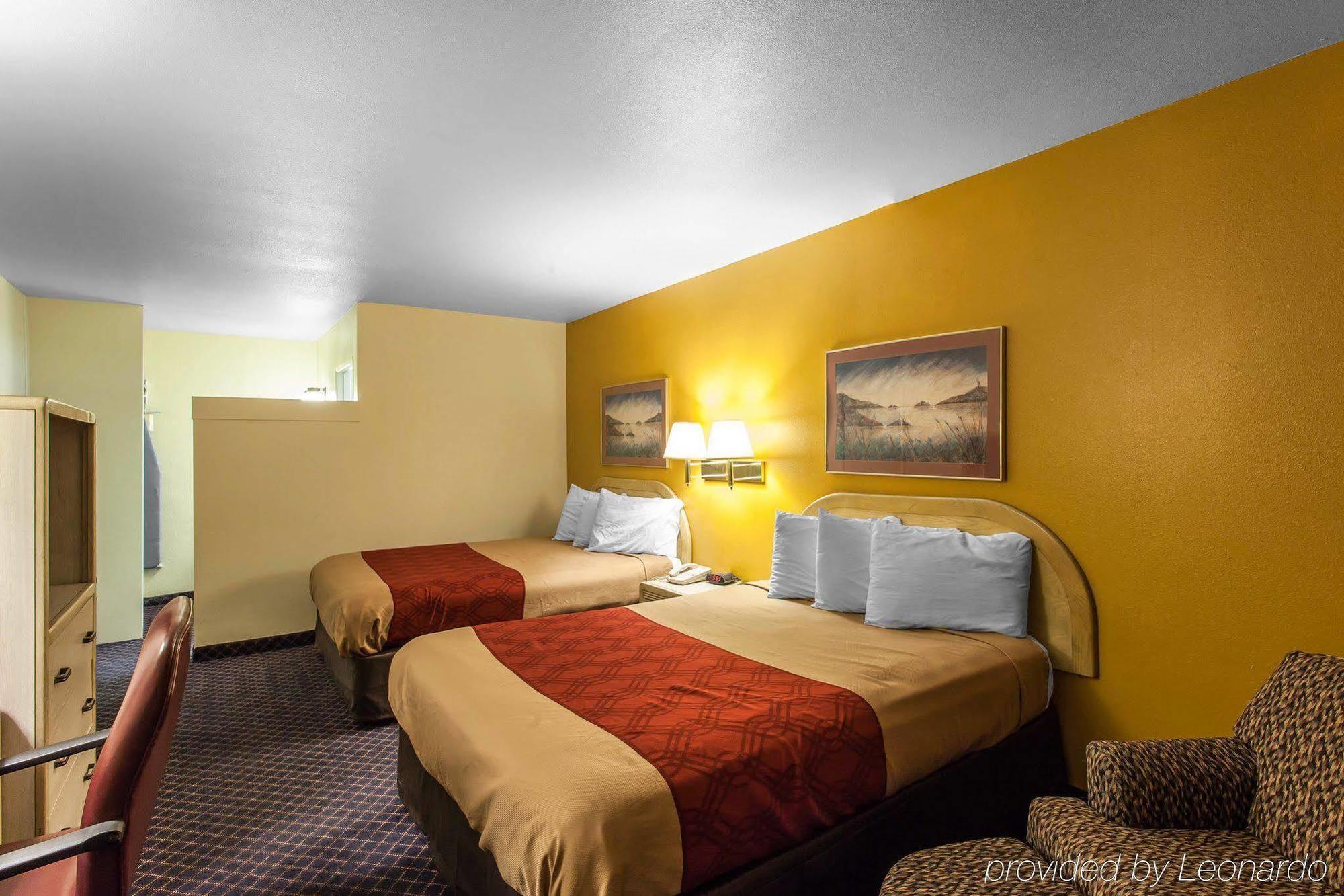 Rodeway Inn 韦纳奇 外观 照片